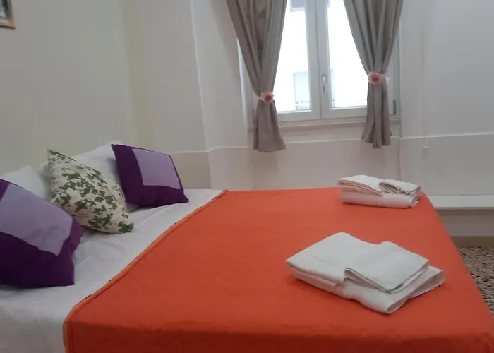 Maestra Giovanna Bed & Breakfast 3*