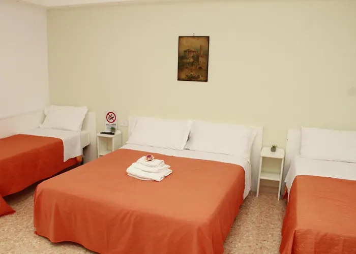 Maestra Giovanna Bed & Breakfast 3*
